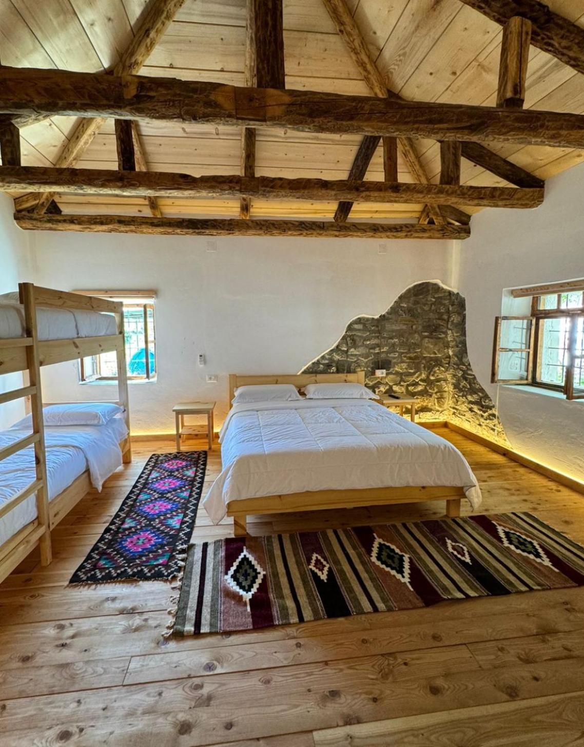 Guesthouse Vitoria - Mrizi I Zanave Fishte Exterior foto
